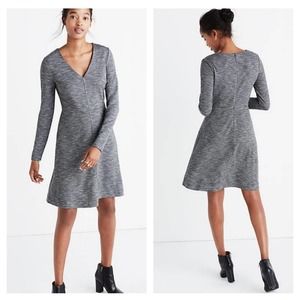 Madewell Bridgewalk V-Neck Dress size 4